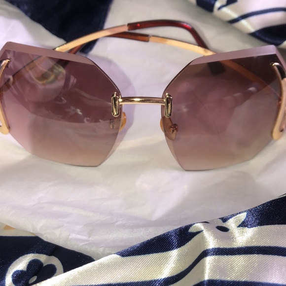 Oh Just Blocking The Sun Shades - Picture 4 of 14